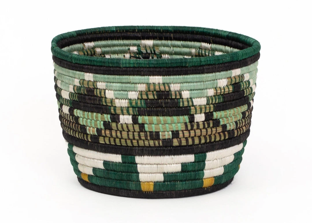 KAZI Ivy Kamere Planter KAZI Ivy Kamere Planter