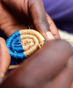 KAZI Niagara Fringed Oversized Raffia Coaster Set 5 KAZI Niagara Fringed Oversized Raffia Coaster Set