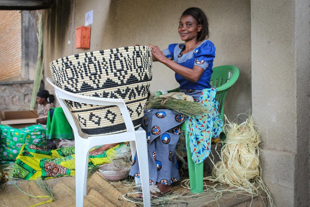 KAZI Odetta Black + Natural Box II 3 KAZI Odetta Black + Natural Box II