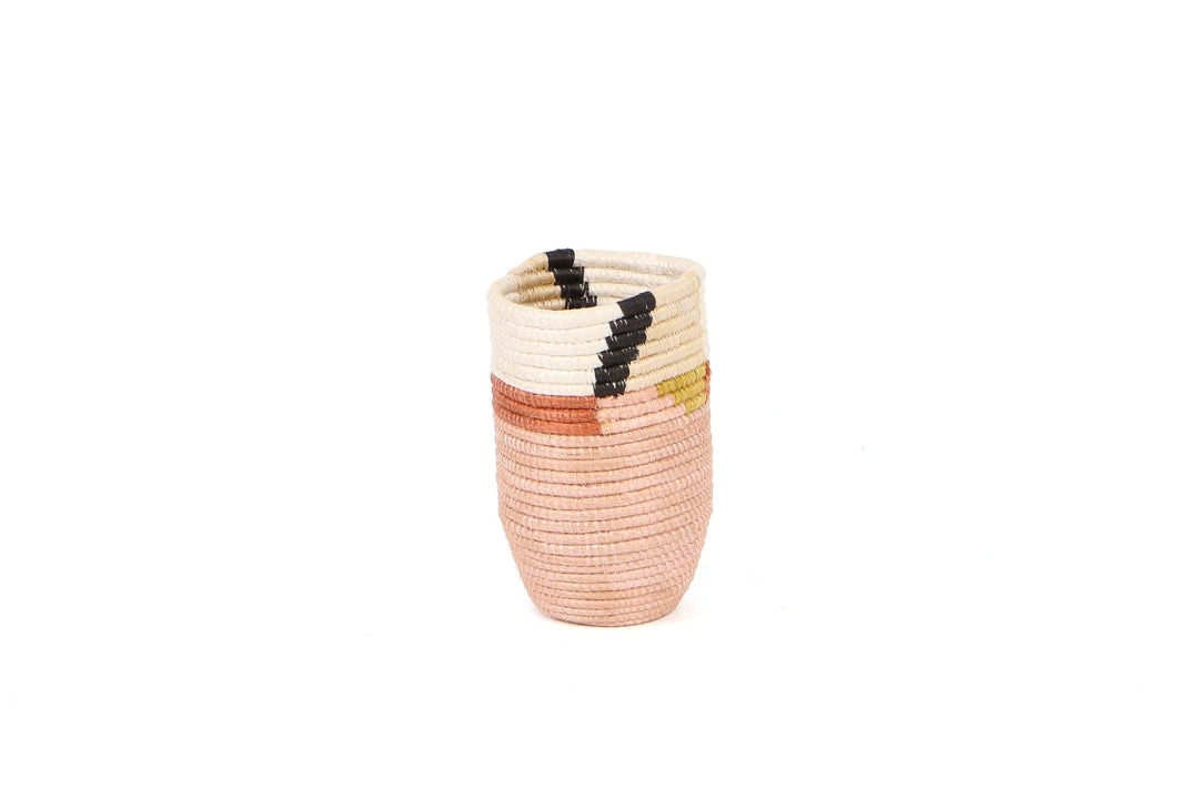KAZI Home Goods Peach Atelier Vase 02 KAZI Home Goods Peach Atelier Vase 02