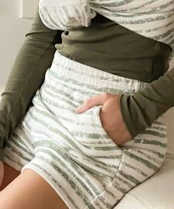 LA Relaxed New Arrivals Well Loved Short