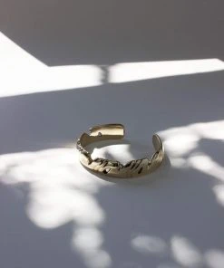 L.Greenwalt Jewelry Abstract Monstera Cuff 14 L.Greenwalt Jewelry Abstract Monstera Cuff