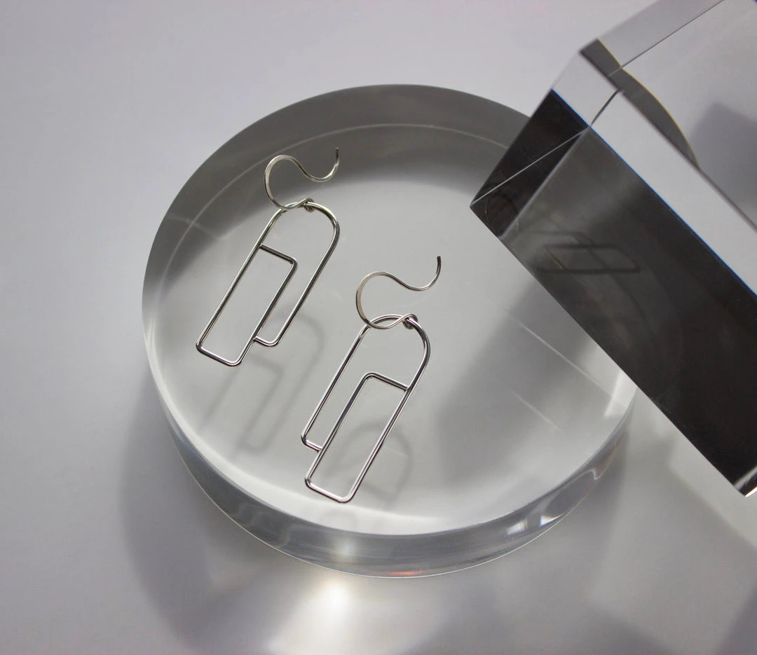 L.Greenwalt Jewelry Streamline Long Profile Earrings 7 L.Greenwalt Jewelry Streamline Long Profile Earrings