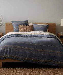 Coyuchi Home Goods Lobos Duvet Cover - Azure / Indigo 9 Coyuchi Home Goods Lobos Duvet Cover - Azure / Indigo