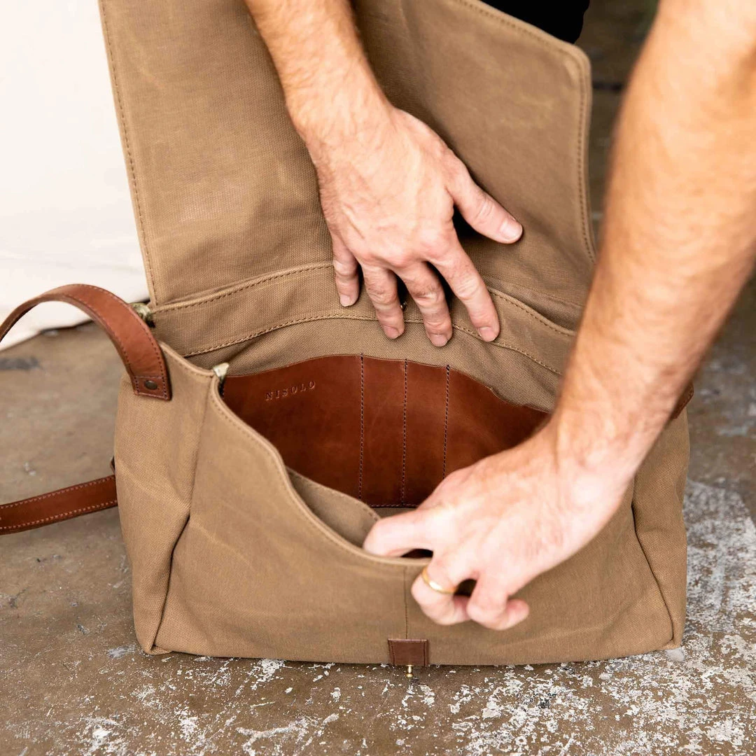 Nisolo Loreto Messenger Bag - Waxed Canvas Nisolo Loreto Messenger Bag - Waxed Canvas