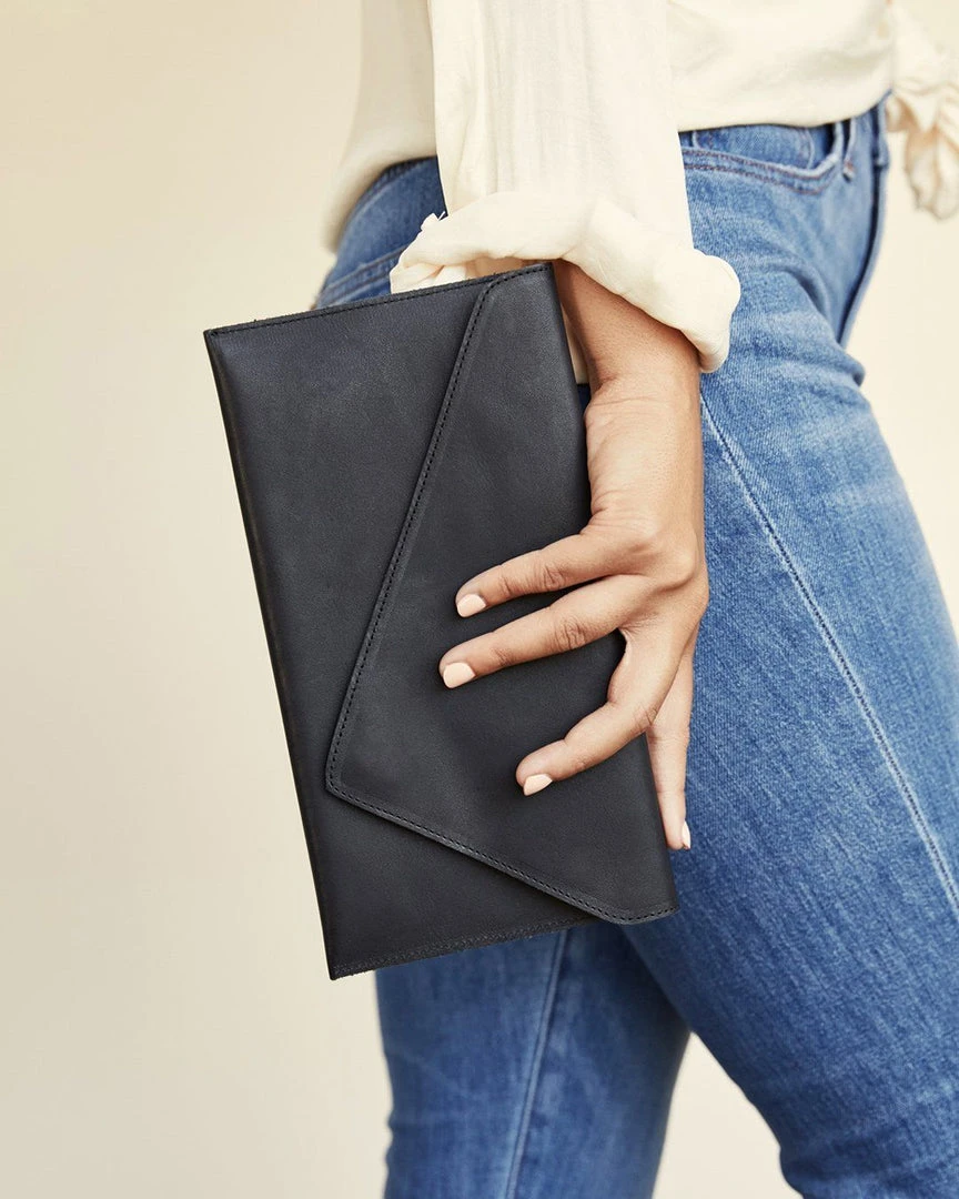 Nisolo Luisa Clutch Accessories 2 Nisolo Luisa Clutch Accessories