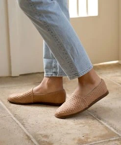 Nisolo Mara Woven Slip On