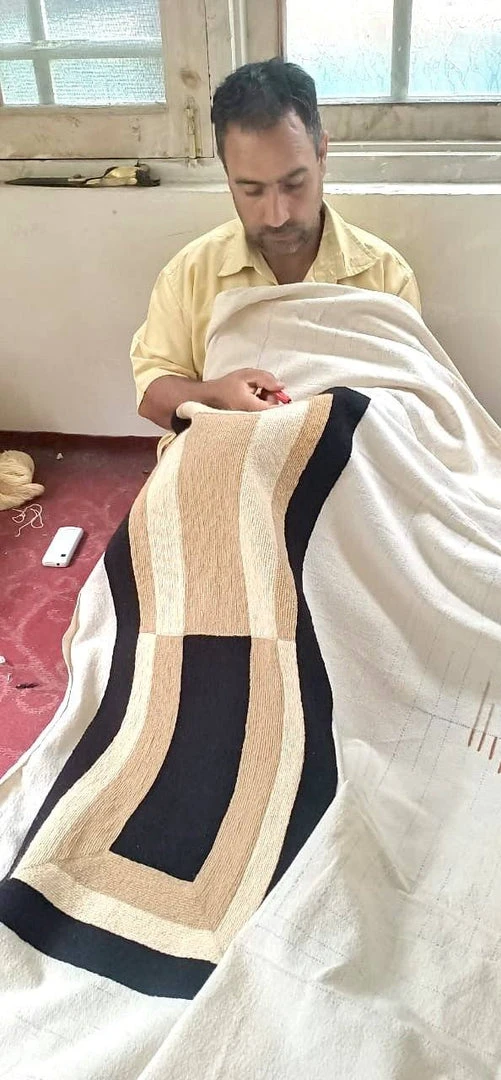 Leah Singh Marianne Circle Wool Throw Pillow Cover - Blue Leah Singh Marianne Circle Wool Throw Pillow Cover - Blue