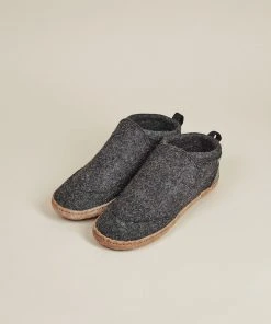 Kyrgies Men's Wool Tengries Slippers - Charcoal