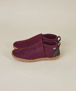 Kyrgies Men's Wool Tengries Slippers - Plum