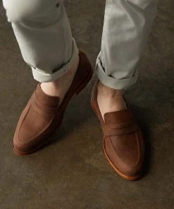 Nisolo Men's Chamberlain Penny Loafer - Oak