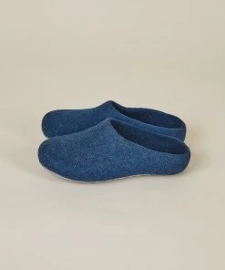 Kyrgies Men's Classic Sole Low Back Wool Slippers - Navy