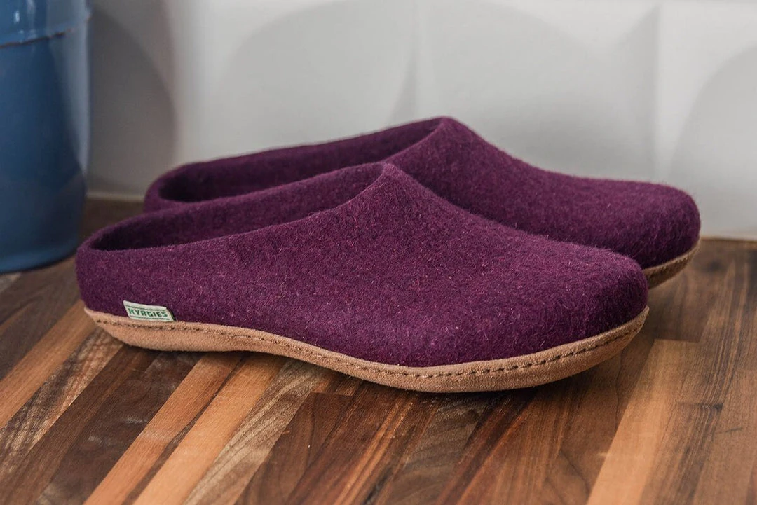 Kyrgies Men's Molded Sole Low Back Wool Slippers - Plum Best Sellers 6 Kyrgies Men's Molded Sole Low Back Wool Slippers - Plum Best Sellers
