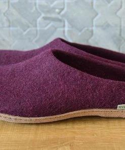 Kyrgies Men's Molded Sole Low Back Wool Slippers - Plum Best Sellers 16 Kyrgies Men's Molded Sole Low Back Wool Slippers - Plum Best Sellers