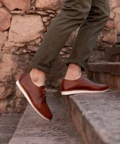 Nisolo Men's Lightweight Flex Derby - Brandy 11 Nisolo Men's Lightweight Flex Derby - Brandy