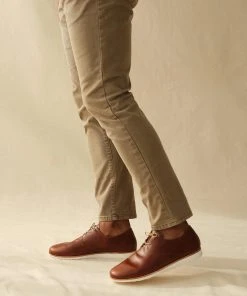 Nisolo Men's Lightweight Flex Derby - Brandy 9 Nisolo Men's Lightweight Flex Derby - Brandy