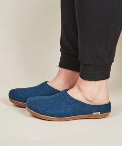 Kyrgies Men's Molded Sole Low Back Wool Slippers - Navy Best Sellers
