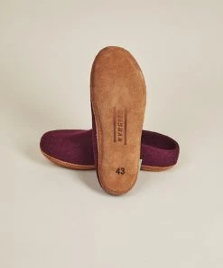 Kyrgies Men's Molded Sole Low Back Wool Slippers - Plum Best Sellers 13 Kyrgies Men's Molded Sole Low Back Wool Slippers - Plum Best Sellers