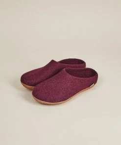 Kyrgies Men's Molded Sole Low Back Wool Slippers - Plum Best Sellers 12 Kyrgies Men's Molded Sole Low Back Wool Slippers - Plum Best Sellers