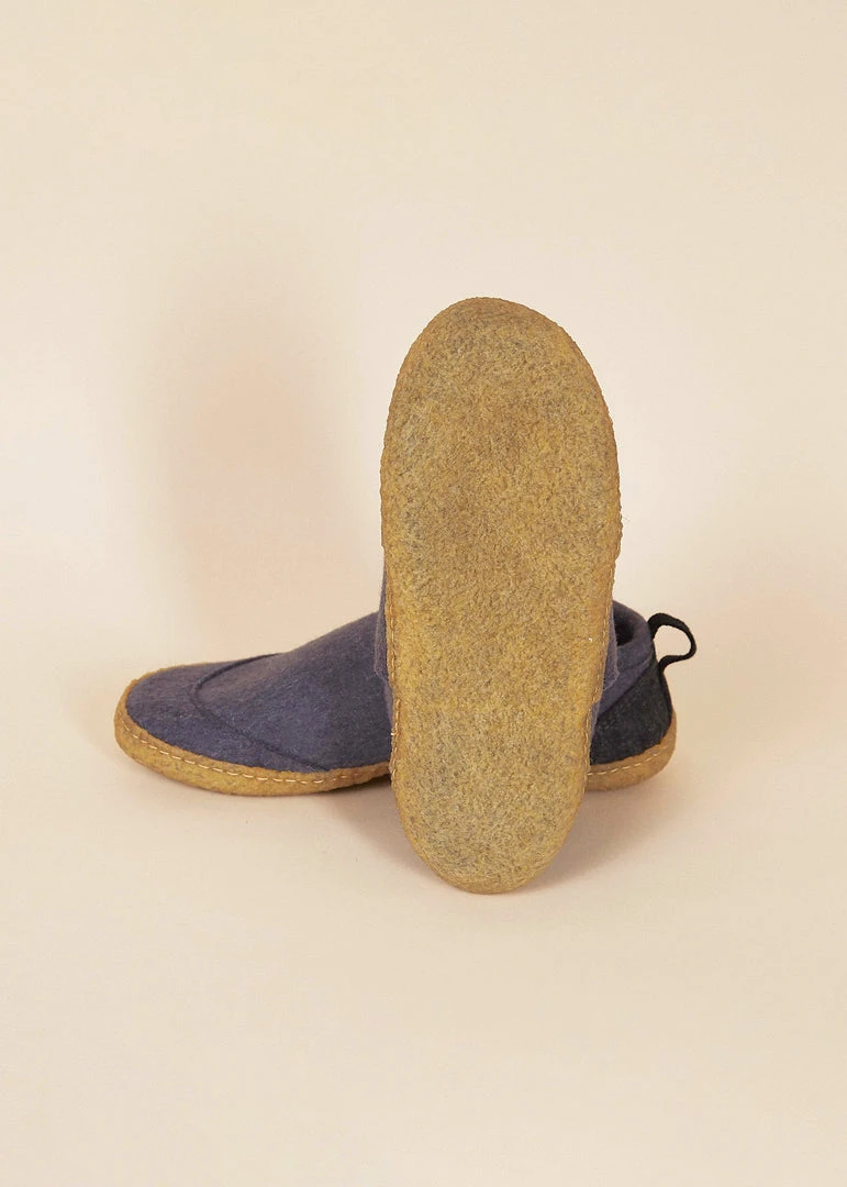 Kyrgies Men's Tengries Walkabout Wool Slippers 3 Kyrgies Men's Tengries Walkabout Wool Slippers