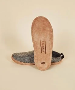 Kyrgies Men's Wool Slipper Slides - Gray