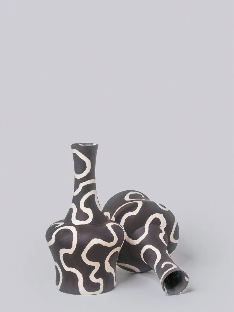 Middle Kingdom Memphis Beauty Porcelain Vase Home Goods 1 Middle Kingdom Memphis Beauty Porcelain Vase Home Goods