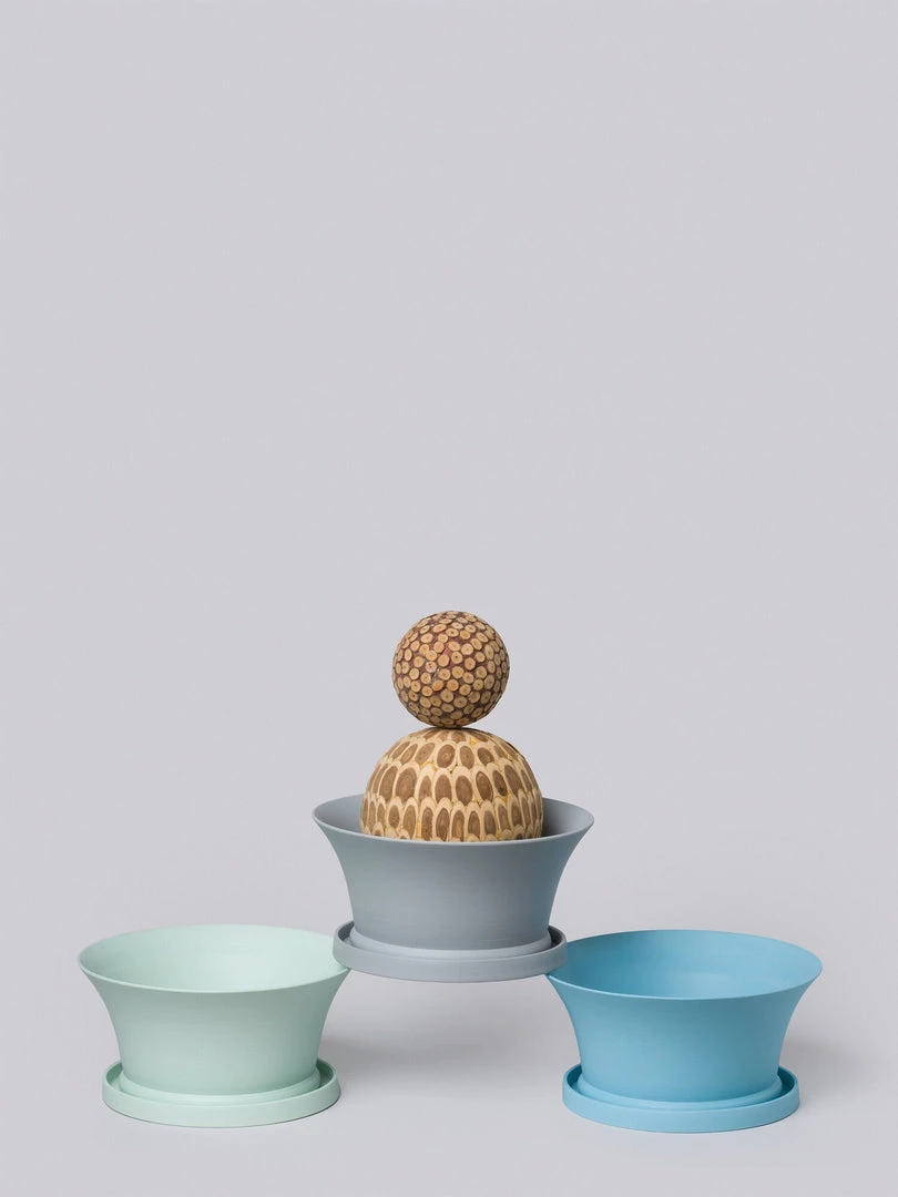 Middle Kingdom Planters + Vases Porcelain Bulb Pan 2 Middle Kingdom Planters + Vases Porcelain Bulb Pan