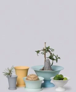 Middle Kingdom Planters + Vases Porcelain Bulb Pan 8 Middle Kingdom Planters + Vases Porcelain Bulb Pan