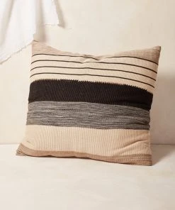 Minna Home Goods Pantelho Large Throw Pillow