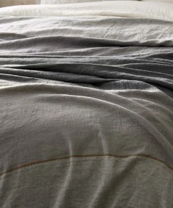 Coyuchi Mojave Linen Blanket - Gray