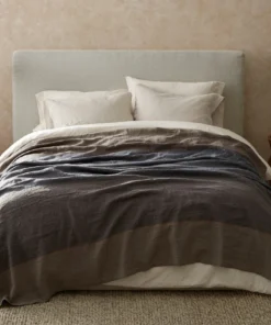 Coyuchi Home Goods Mojave Linen Blanket - Indigo