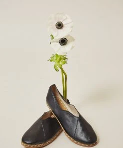 Nida Lu Handmade Women's Lu Loafer - Onyx Shoes