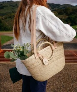 Caminito Mercado Canasta Tote Bag