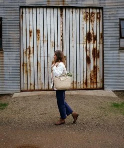 Caminito Mercado Canasta Tote Bag