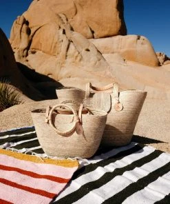 Caminito Mercado Canasta Tote Bag