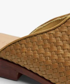 Nisolo Shoes Ama Woven Mule - Almond
