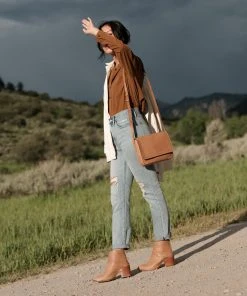 Nisolo Accessories Clara Crossbody Purse 30 Nisolo Accessories Clara Crossbody Purse