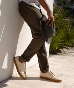 Nisolo Men's Diego Low Top Sneaker - Bone + Gum