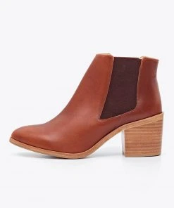 Nisolo Heeled Chelsea Boot - Brandy Shoes