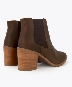Nisolo Shoes Heeled Chelsea Boot - Chocolate 11 Nisolo Shoes Heeled Chelsea Boot - Chocolate