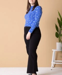 North Of West Morgan Squiggles Mock Neck - Azure