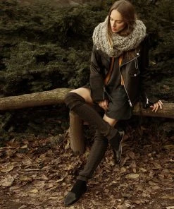 ONE432 Women's Badmash Jutti Loafer - Black