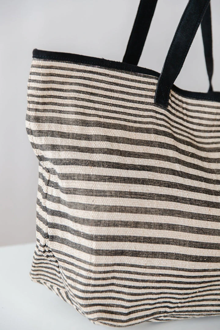 Will & Atlas Accessories Paloma Oversized Tote Will & Atlas Accessories Paloma Oversized Tote