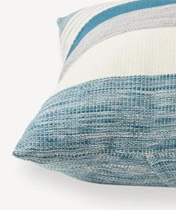 Minna Home Goods Pantelho Large Throw Pillow