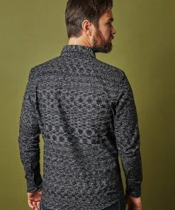 Passion Lilie Men's Timeless Button Down Shirt - Black