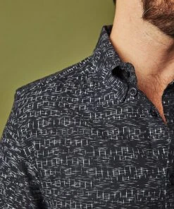 Passion Lilie Men's Timeless Button Down Shirt - Black