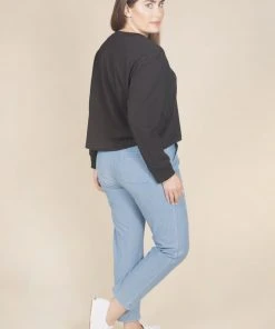 Poplinen Clothing Cindy Crop Pocket Tee - Black