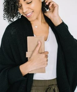 Purse & Clutch Leather Wallet - Caramel 8 Purse & Clutch Leather Wallet - Caramel