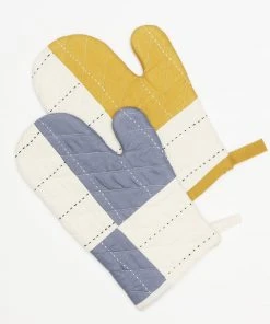 Anchal Quilted Oven Mitt