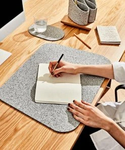 Slash Objects R2 Recycled Rubber Deskmat - Gris